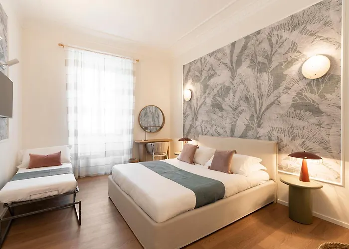 Rerent - 81 Manzoni Rome