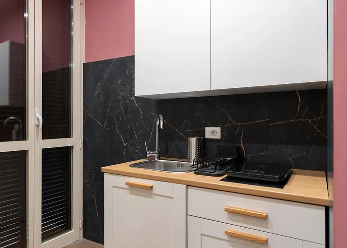 Pensjonat Rerent - 81 Manzoni