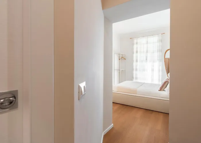 Rerent - 81 Manzoni 4*
