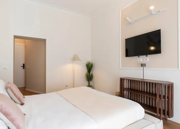 Rerent - 81 Manzoni