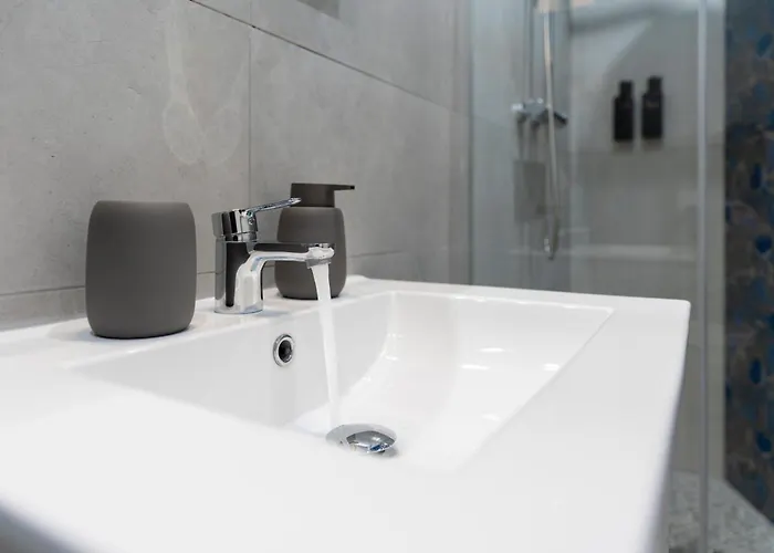 Guest house Rerent - 81 Manzoni 4*