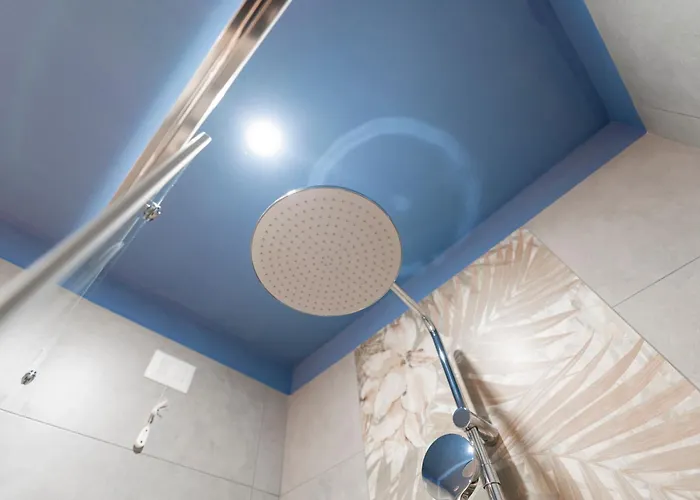 Rerent - 81 Manzoni Guest house 4*